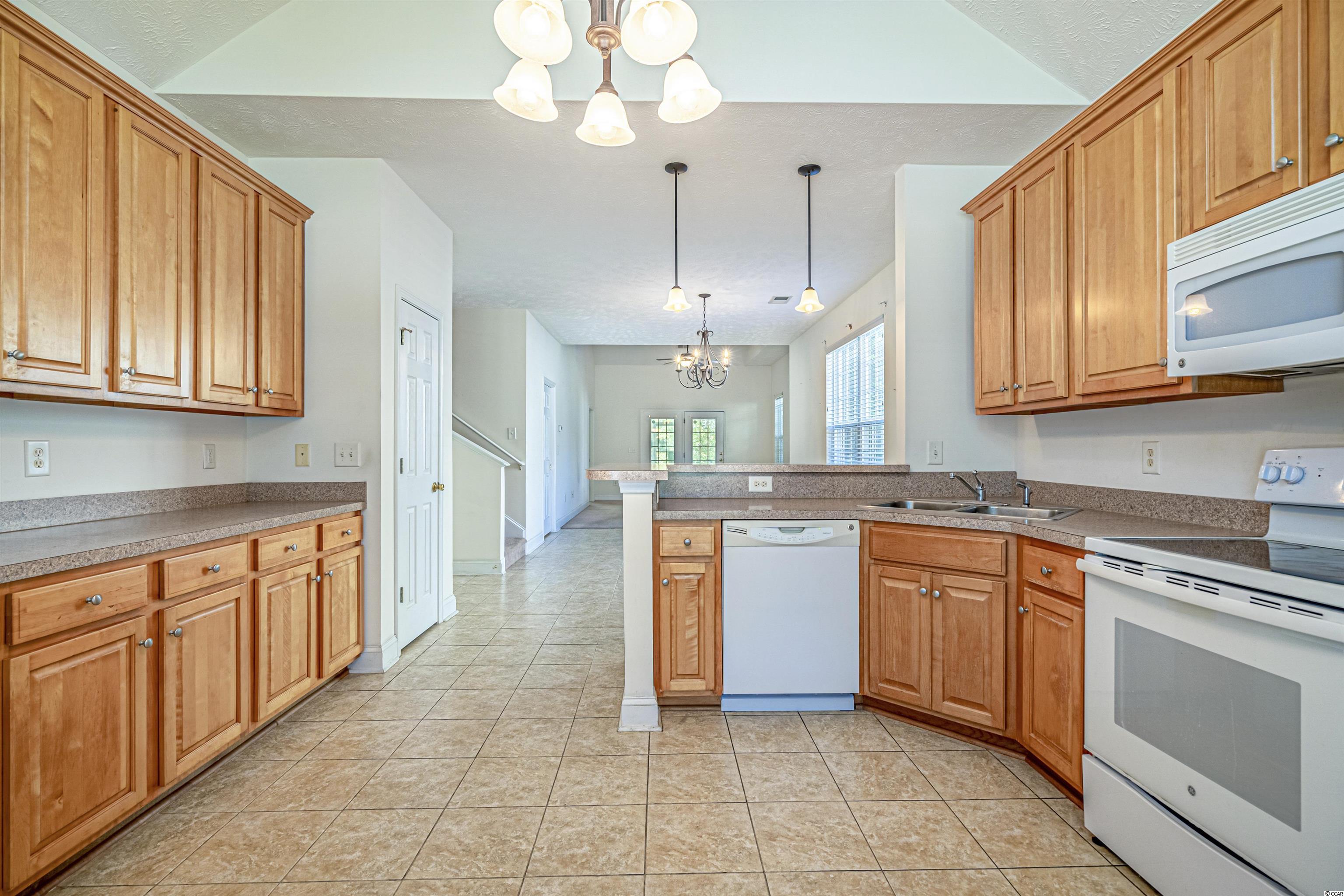 153 Foxpath Loop, Unit 4 Myrtle Beach, SC 29588 - Photo 10 of 38 Gallery Image 10