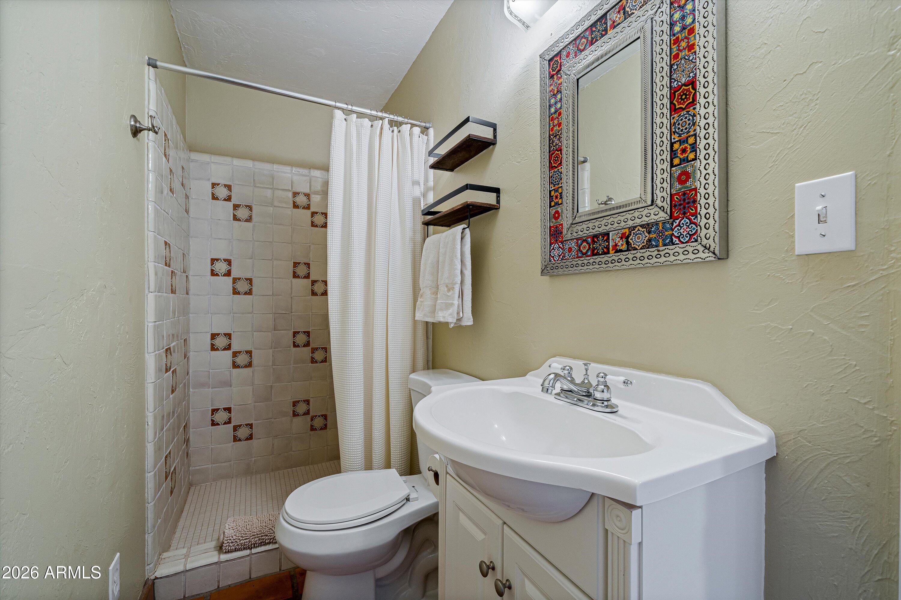 3661 East Antelope Road Pearce, AZ 85625 - Photo 21 of 52 27-Casita Bathroom