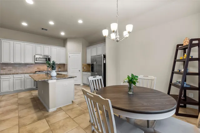 $2,500 | 1506 Judson Oak Drive, Conroe, TX 77384