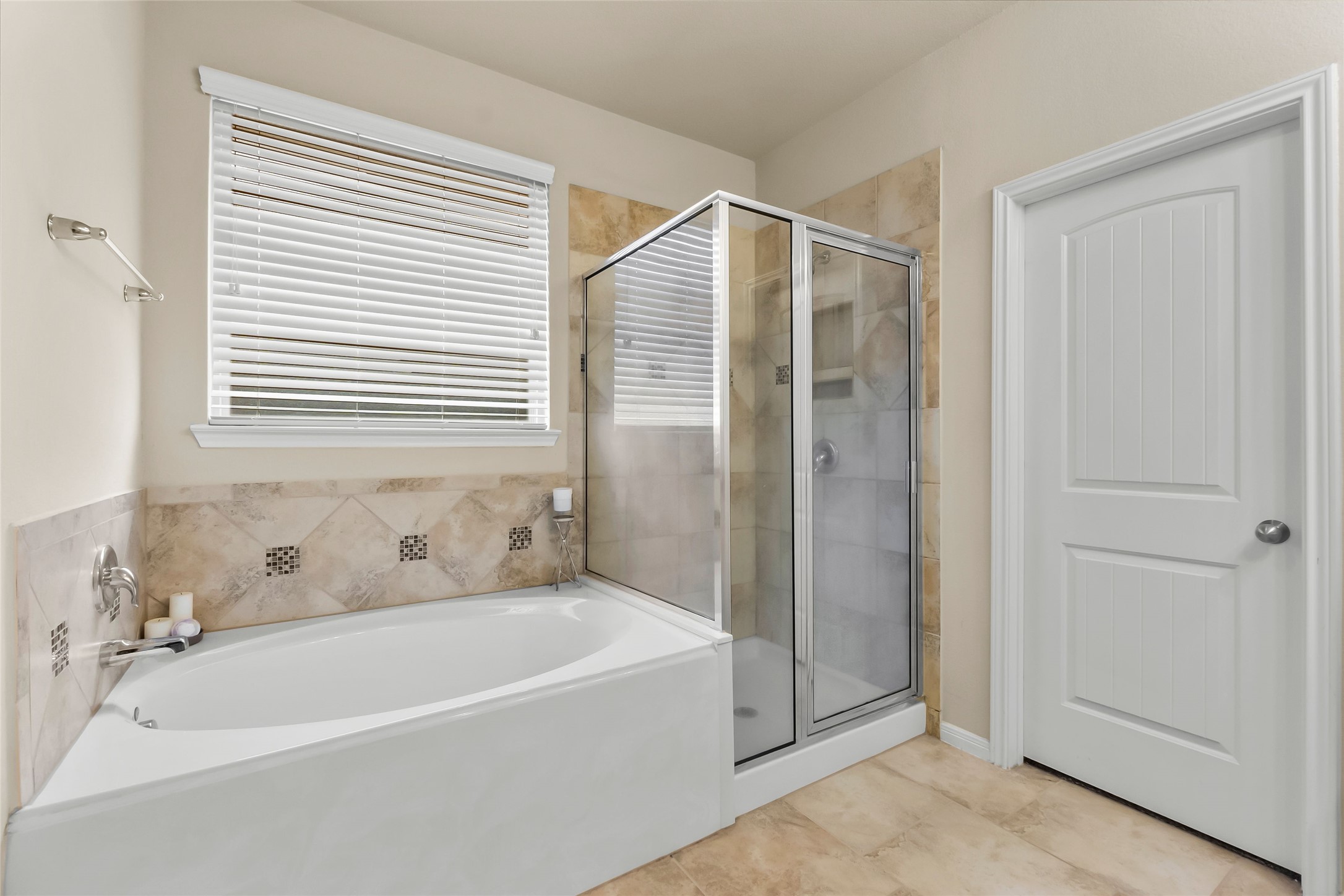 1506 Judson Oak Drive Conroe, TX 77384 - Photo 8 of 13