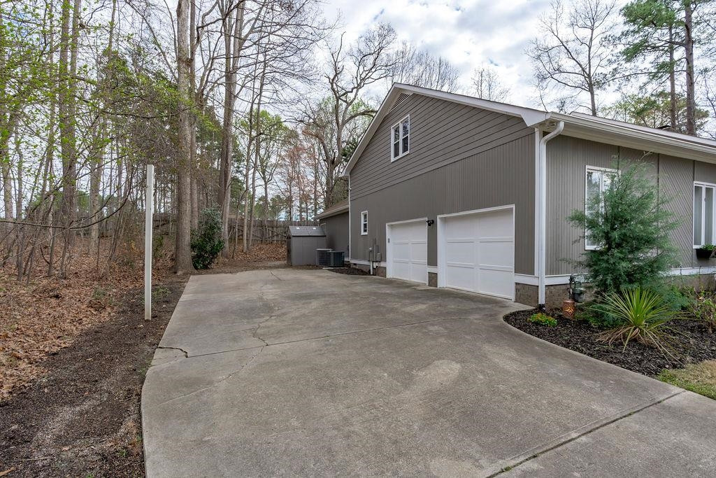 2109 Prescott Place Raleigh, NC 27615 - Photo 8 of 60 Photo 8
