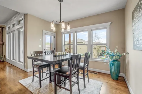 $539,000 | 1696 Northeast Parkwood Drive, Lee's Summit, MO 64064