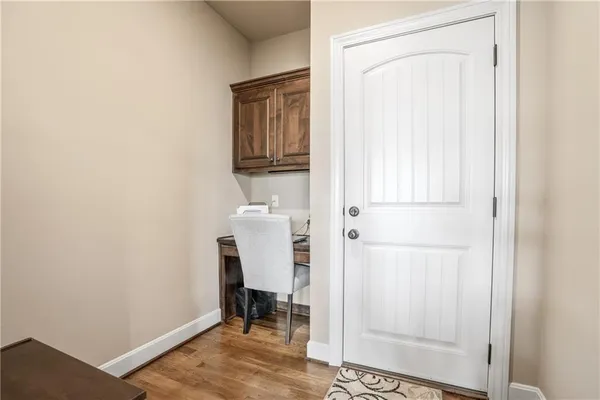 $539,000 | 1696 Northeast Parkwood Drive, Lee's Summit, MO 64064