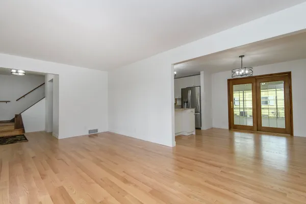 $599,900 | 21300 Astolat Drive, Brookfield, WI 53045