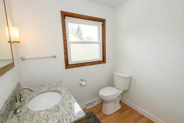 $599,900 | 21300 Astolat Drive, Brookfield, WI 53045