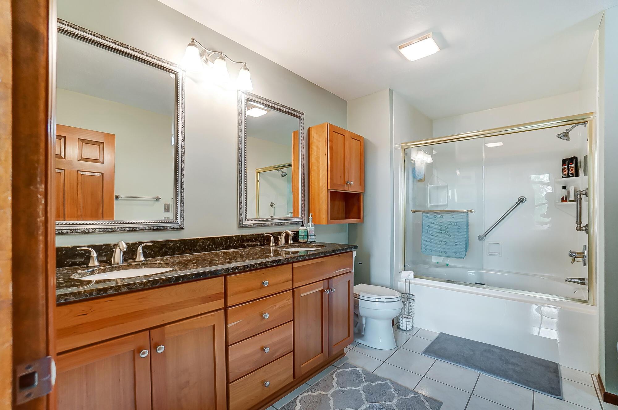 5870 Houchard Road Dublin, OH 43016 - Photo 30 of 47 054