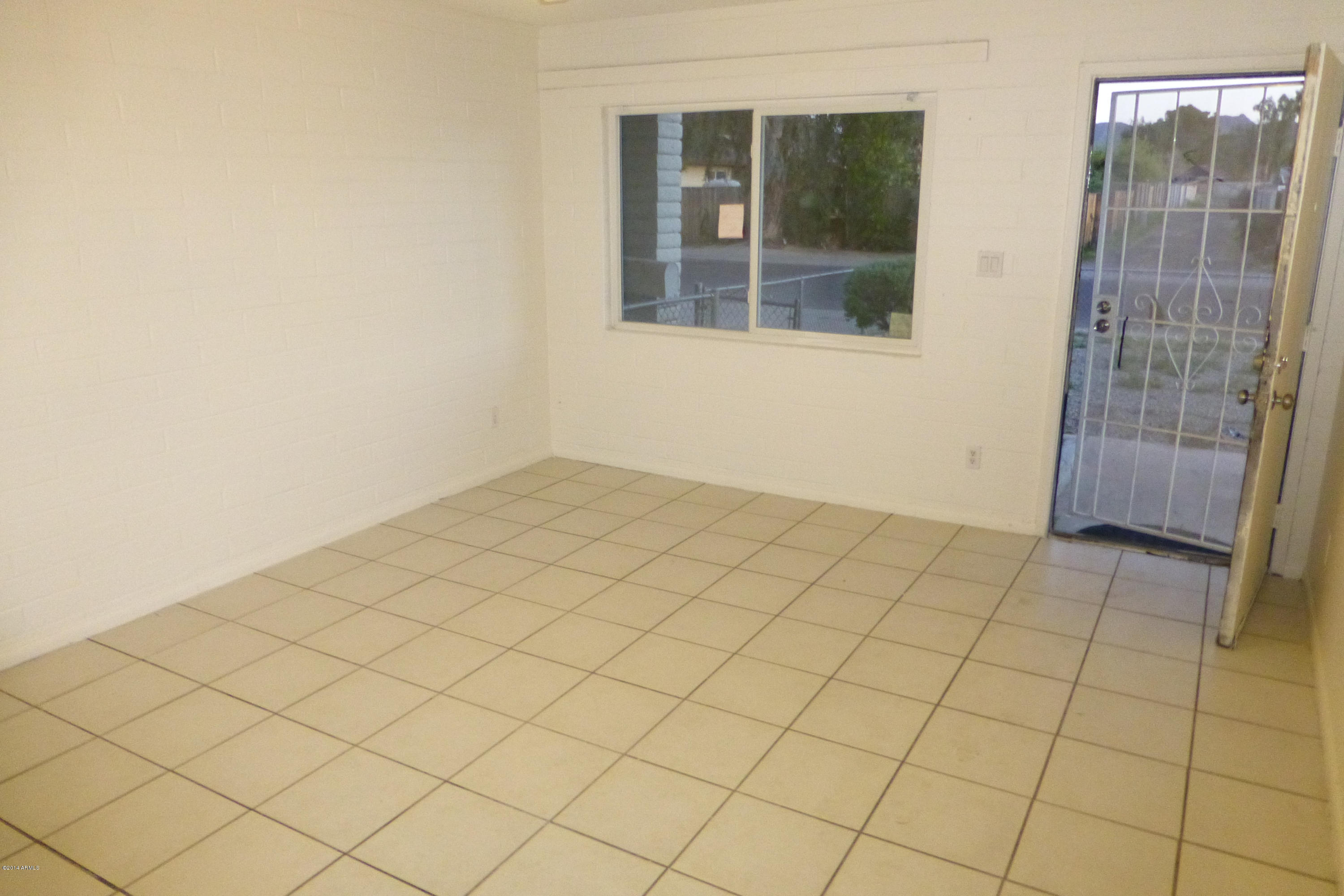 1642 West Darrel Road Phoenix, AZ 85041 - Photo 20 of 20 1642 W Darrel 15