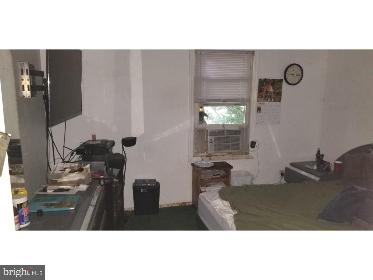 10 Benton Road Trenton, NJ 08610 - Photo 7 of 11 Bedroom - Main