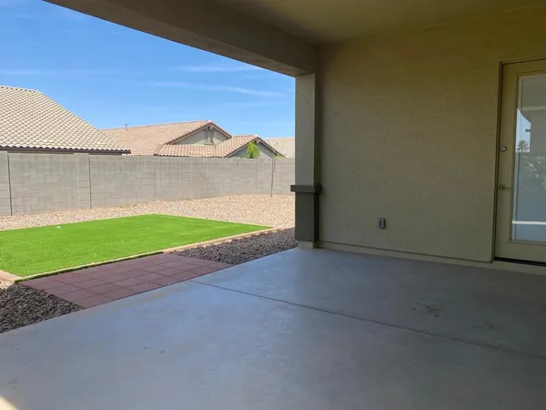 $2,500 | 2828 Patagonia Court, San Tan Valley, AZ 85144