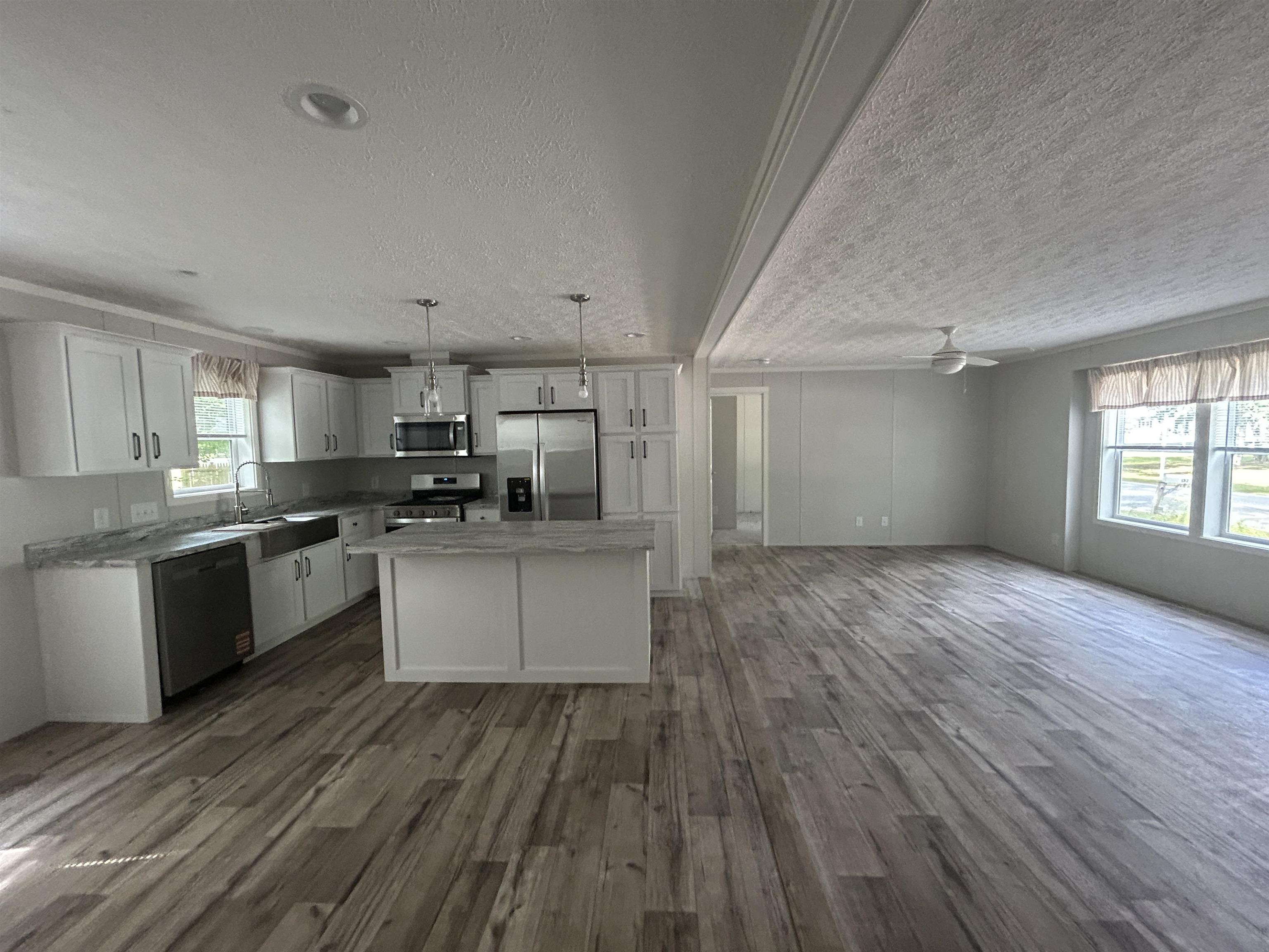 137 Salmon Falls Road Rochester, NH 03868 - Photo 12 of 31 Gallery Image 12