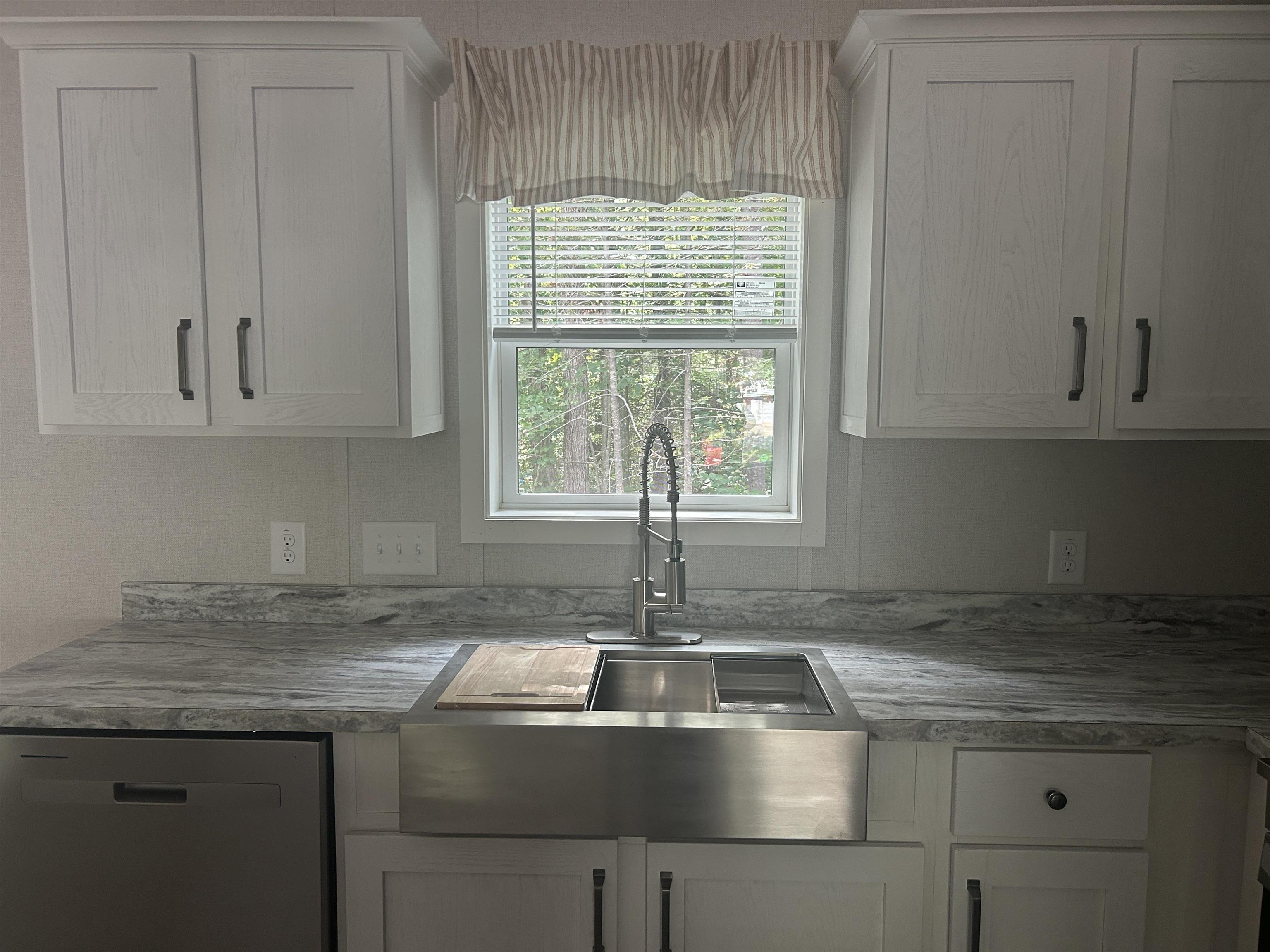 137 Salmon Falls Road Rochester, NH 03868 - Photo 14 of 31 Gallery Image 14