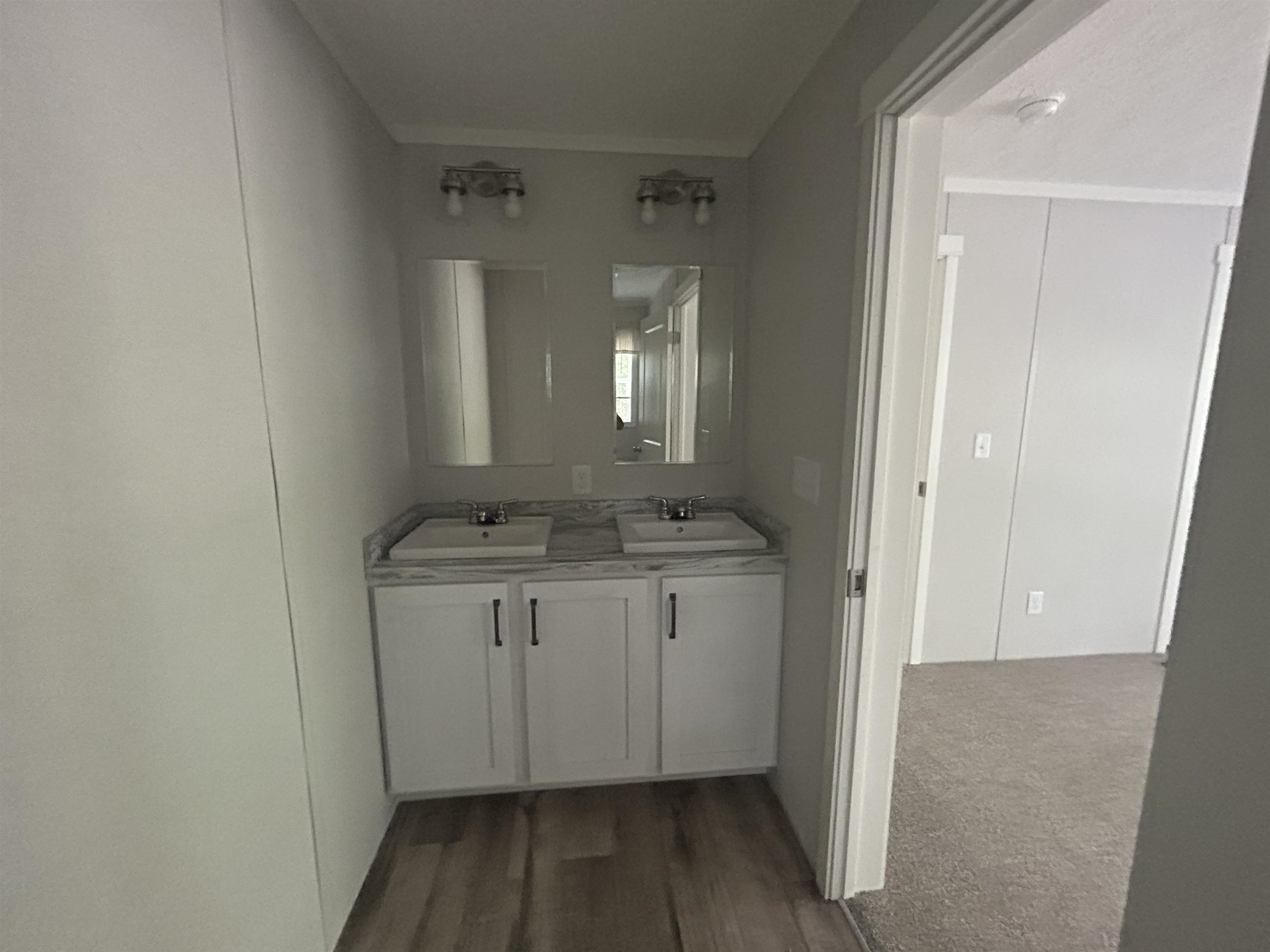 137 Salmon Falls Road Rochester, NH 03868 - Photo 28 of 31 Gallery Image 28
