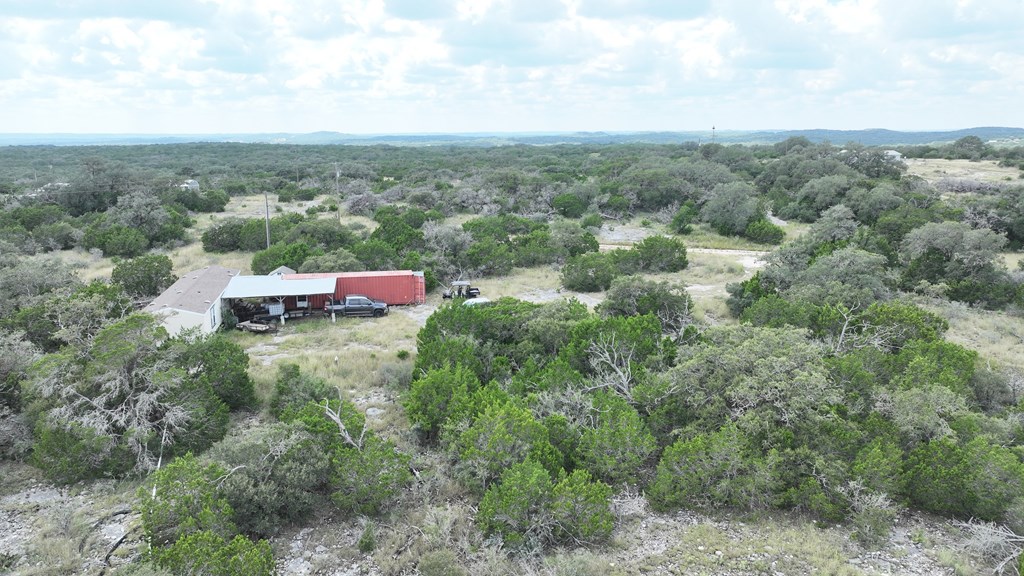 1862 Sd 31846 Rocksprings, TX 78880 - Photo 6 of 32 a view of a city with lush green forest