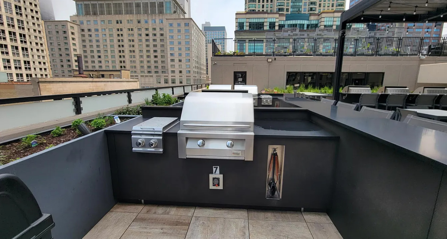 30 East Huron Street, Unit 1908 Chicago, IL 60611 - Photo 17 of 28