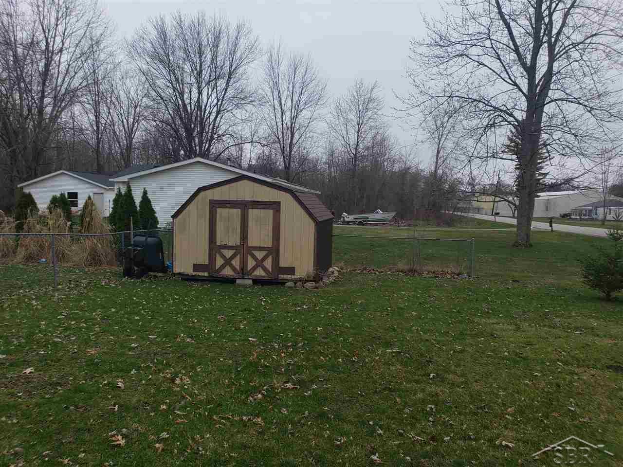 697 Hanchett Street St. Charles, MI 48655 - Photo 14 of 14 31377068-14.JPG