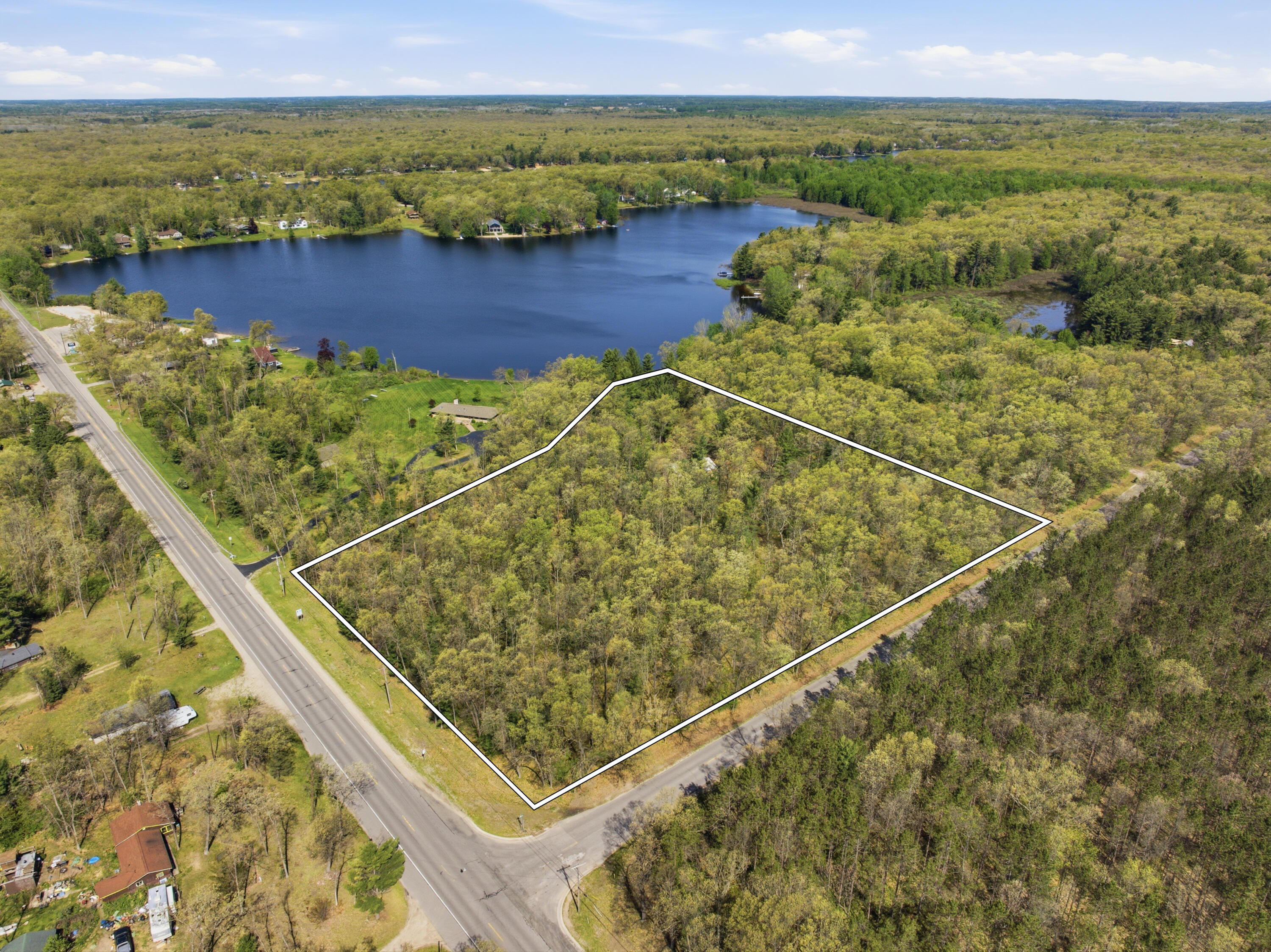 337 South Taylor Road Branch, MI 49402 - Photo 35 of 39 Prop Lines1