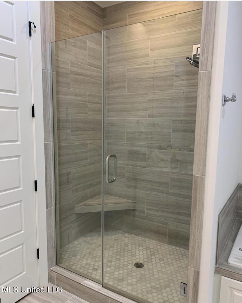 102 First Colony Boulevard Madison, MS 39110 - Photo 23 of 68 Primary Bath