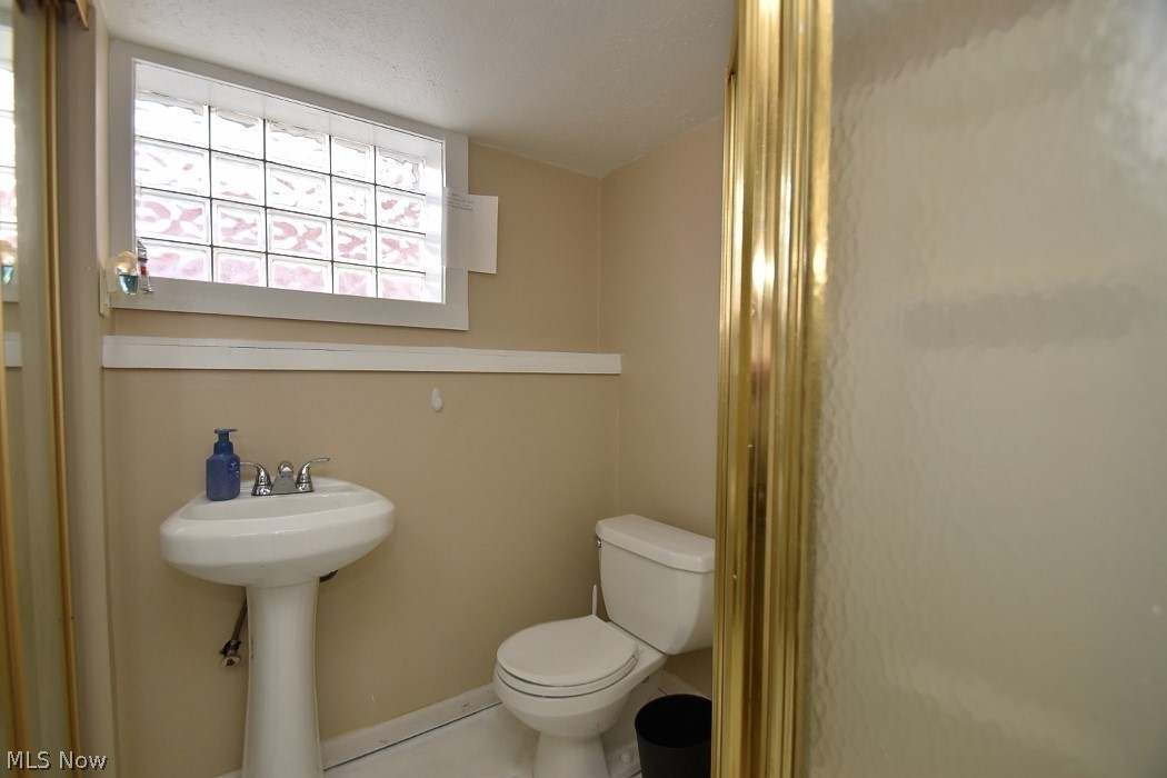 17918 Windward Road Cleveland, OH 44119 - Photo 25 of 31 Gallery Image 25