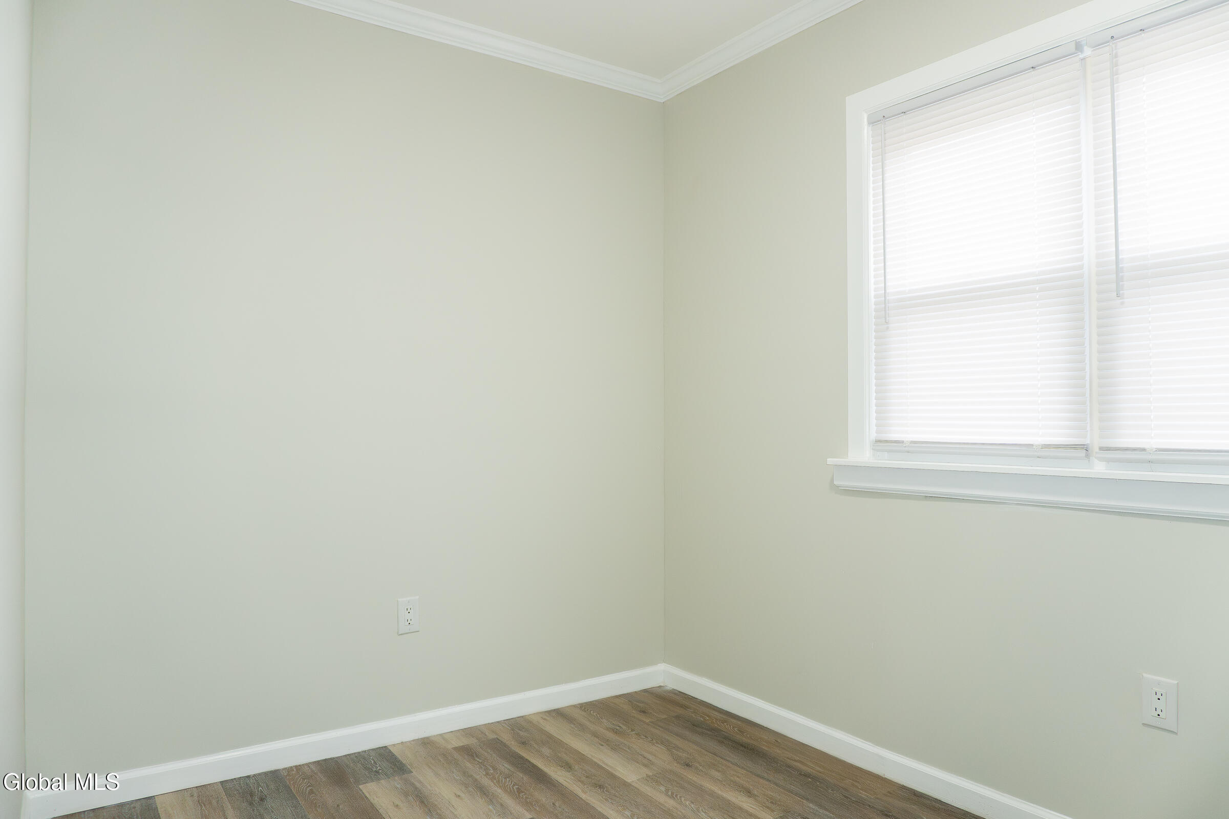 418 3rd Street, Unit 2 Schenectady, NY 12306 - Photo 13 of 29 _DSC2826