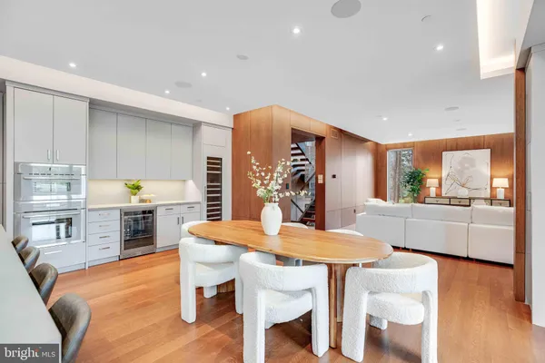 $5,750,000 | 7029 Longwood Drive, Bethesda, MD 20817