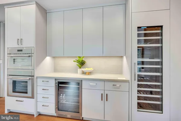 $5,750,000 | 7029 Longwood Drive, Bethesda, MD 20817