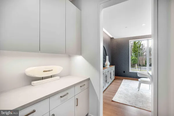 $5,750,000 | 7029 Longwood Drive, Bethesda, MD 20817