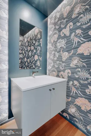 $5,750,000 | 7029 Longwood Drive, Bethesda, MD 20817