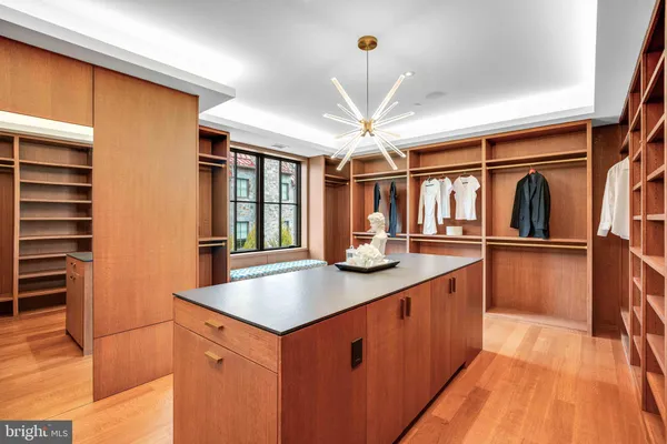 $5,750,000 | 7029 Longwood Drive, Bethesda, MD 20817