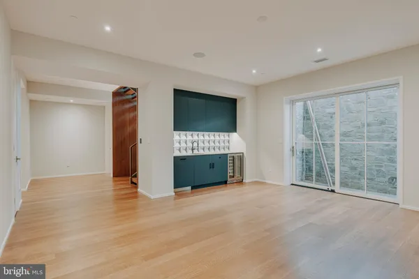 $5,750,000 | 7029 Longwood Drive, Bethesda, MD 20817