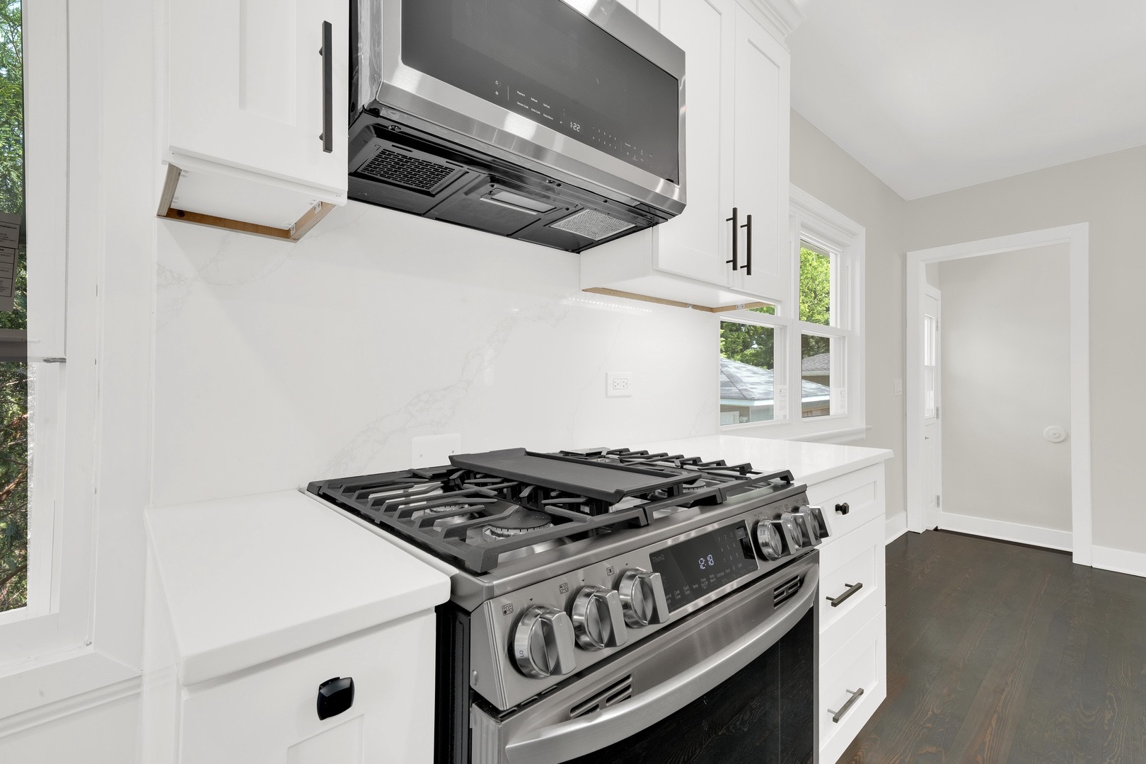 122 West Tower Road Barrington, IL 60010 - Photo 19 of 36 Gallery Image 19