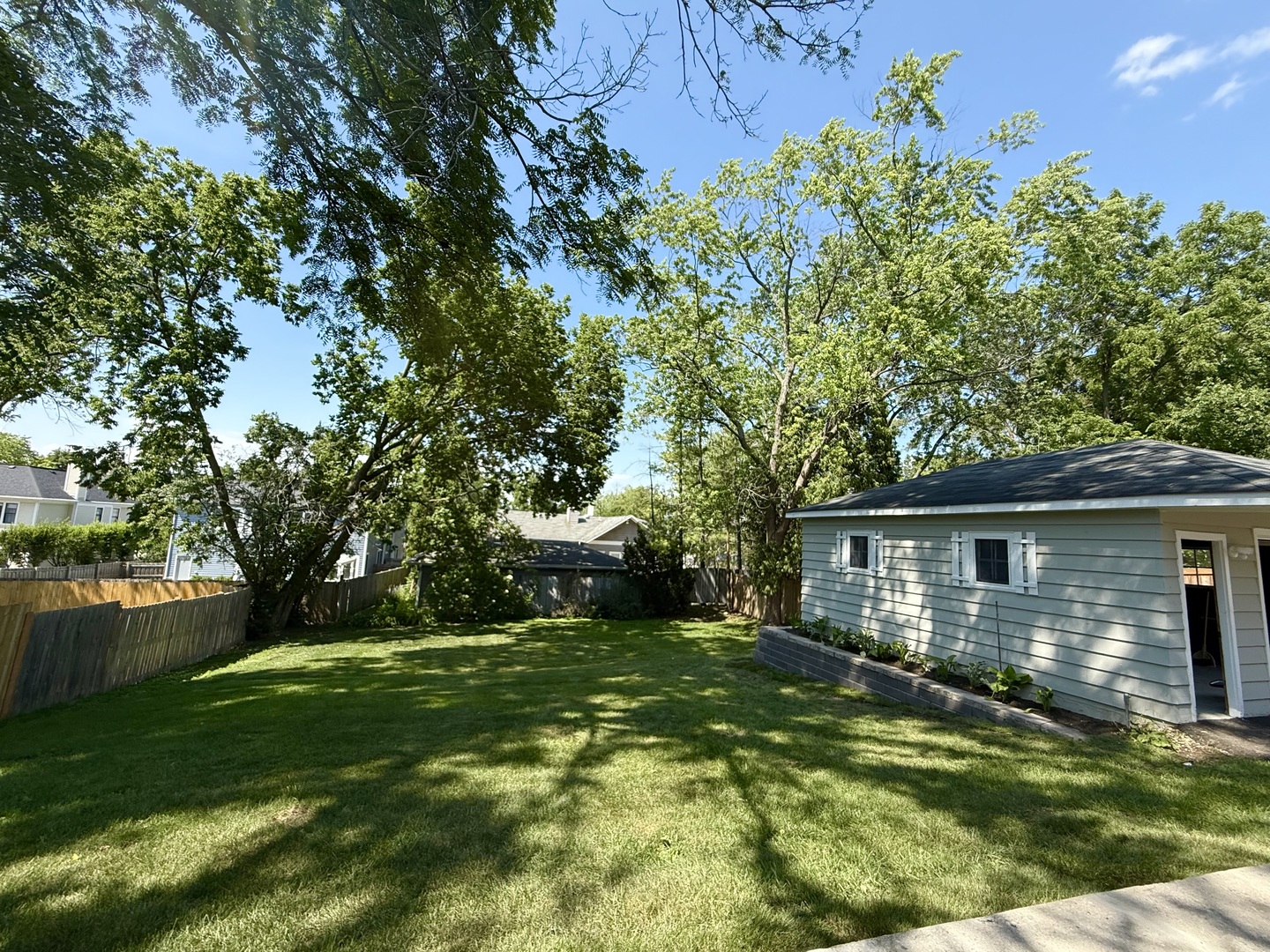 122 West Tower Road Barrington, IL 60010 - Photo 36 of 36 Gallery Image 36