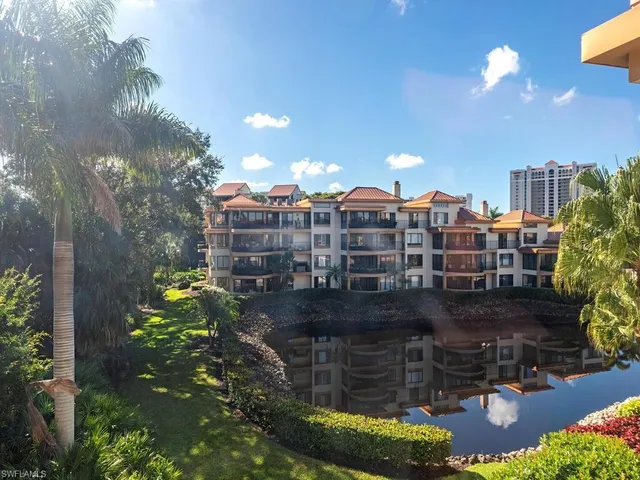 $625,000 | 6760 Pelican Bay Boulevard, Unit 332, Naples, FL 34108
