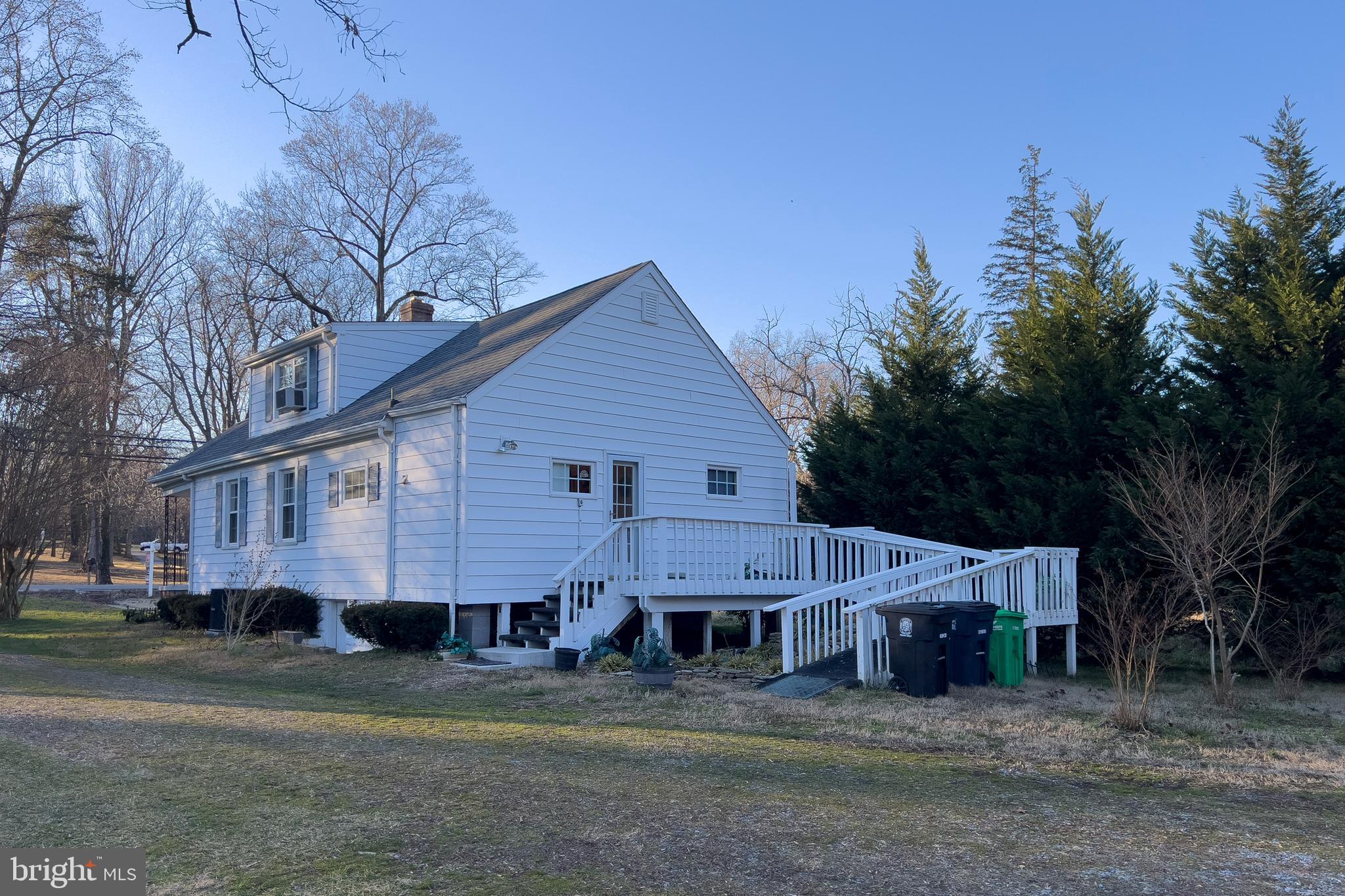 6905 Highbridge Road Bowie, MD 20720 - Photo 26 of 37 Exterior Back
