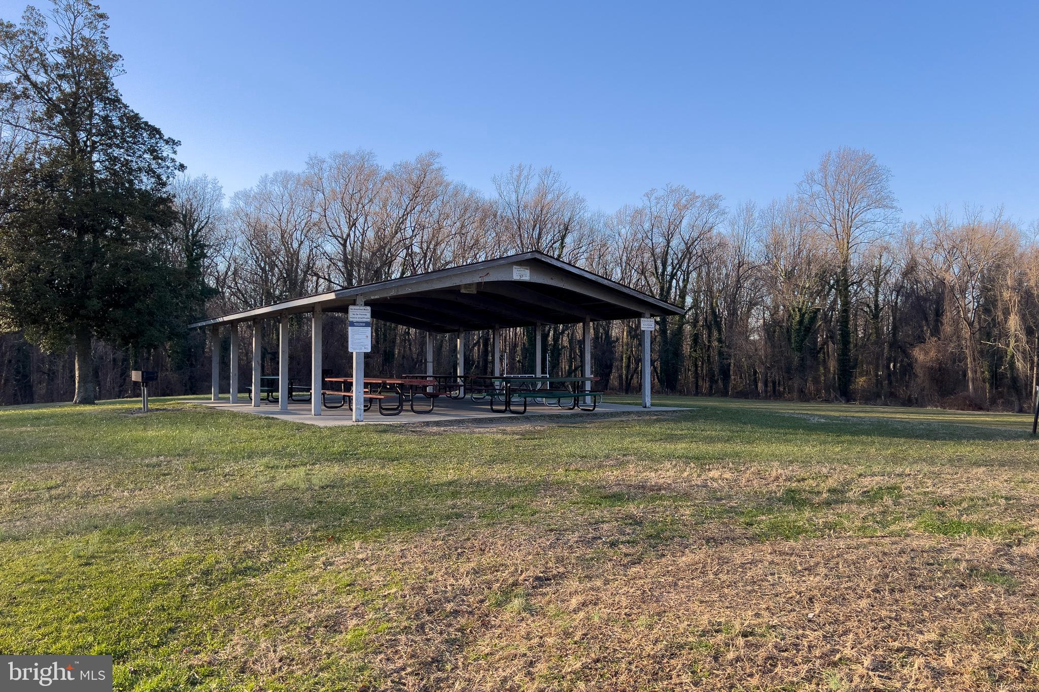 6905 Highbridge Road Bowie, MD 20720 - Photo 31 of 37 Park Pavillion