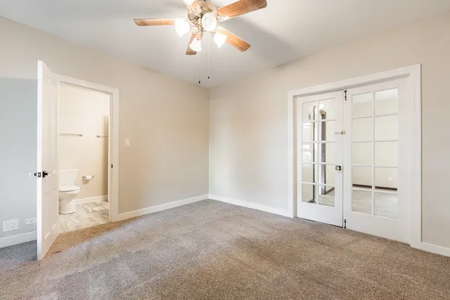 $1,950 | 113 Elm Street, Unit B, Elgin, IL 60123