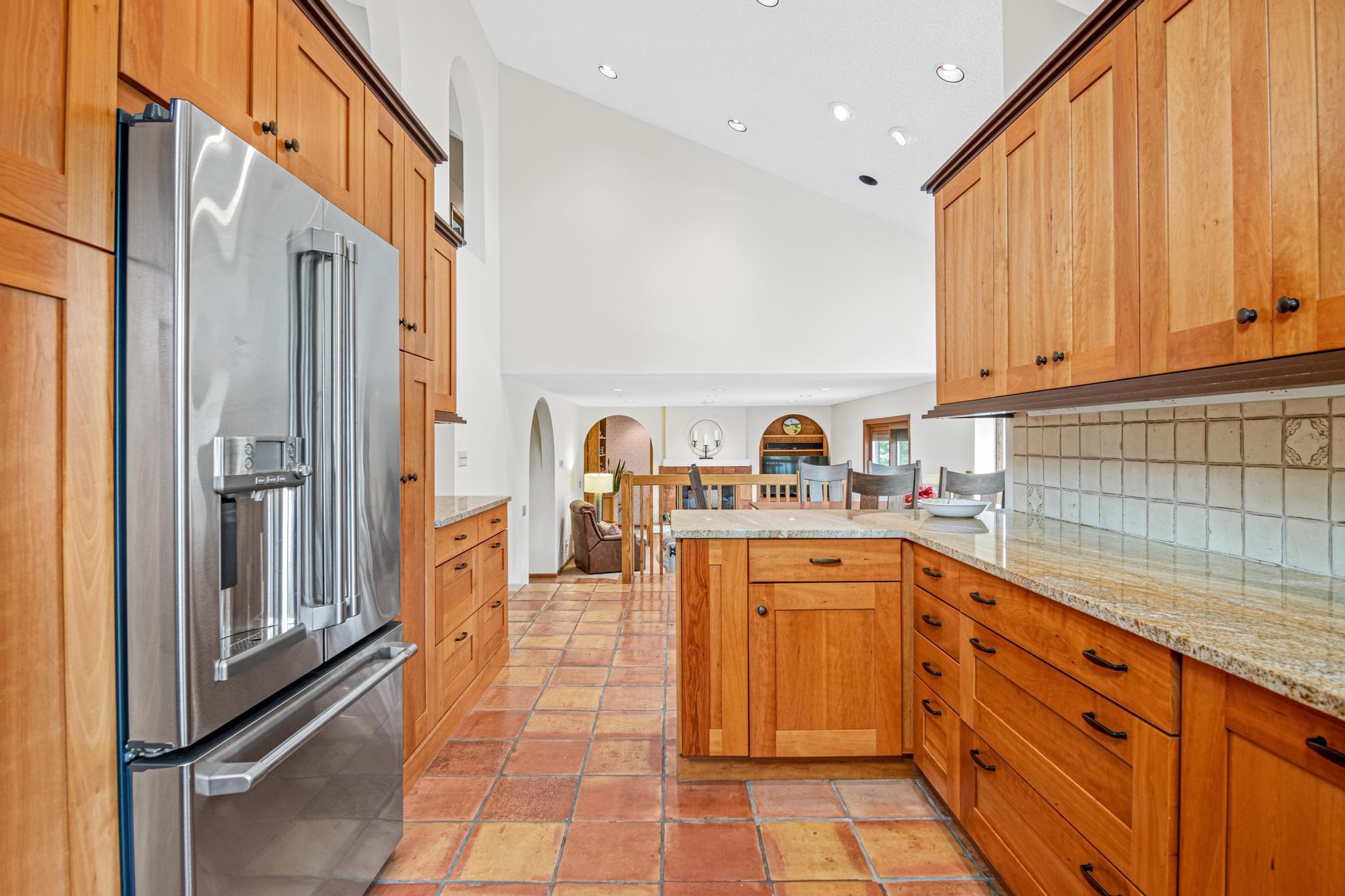 4 Raven Road North Oaks, MN 55127 - Photo 12 of 39 Gallery Image 12