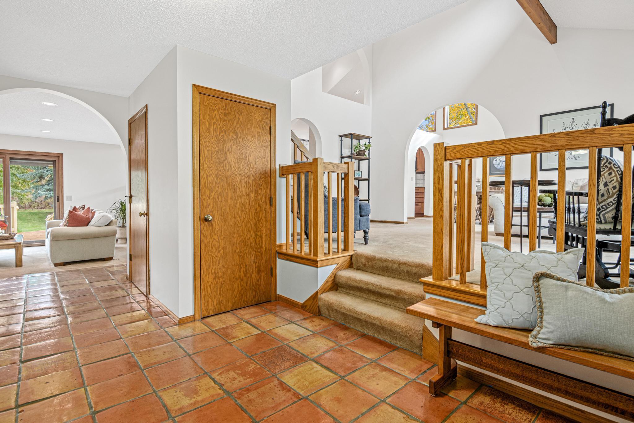 4 Raven Road North Oaks, MN 55127 - Photo 2 of 39 Gallery Image 2