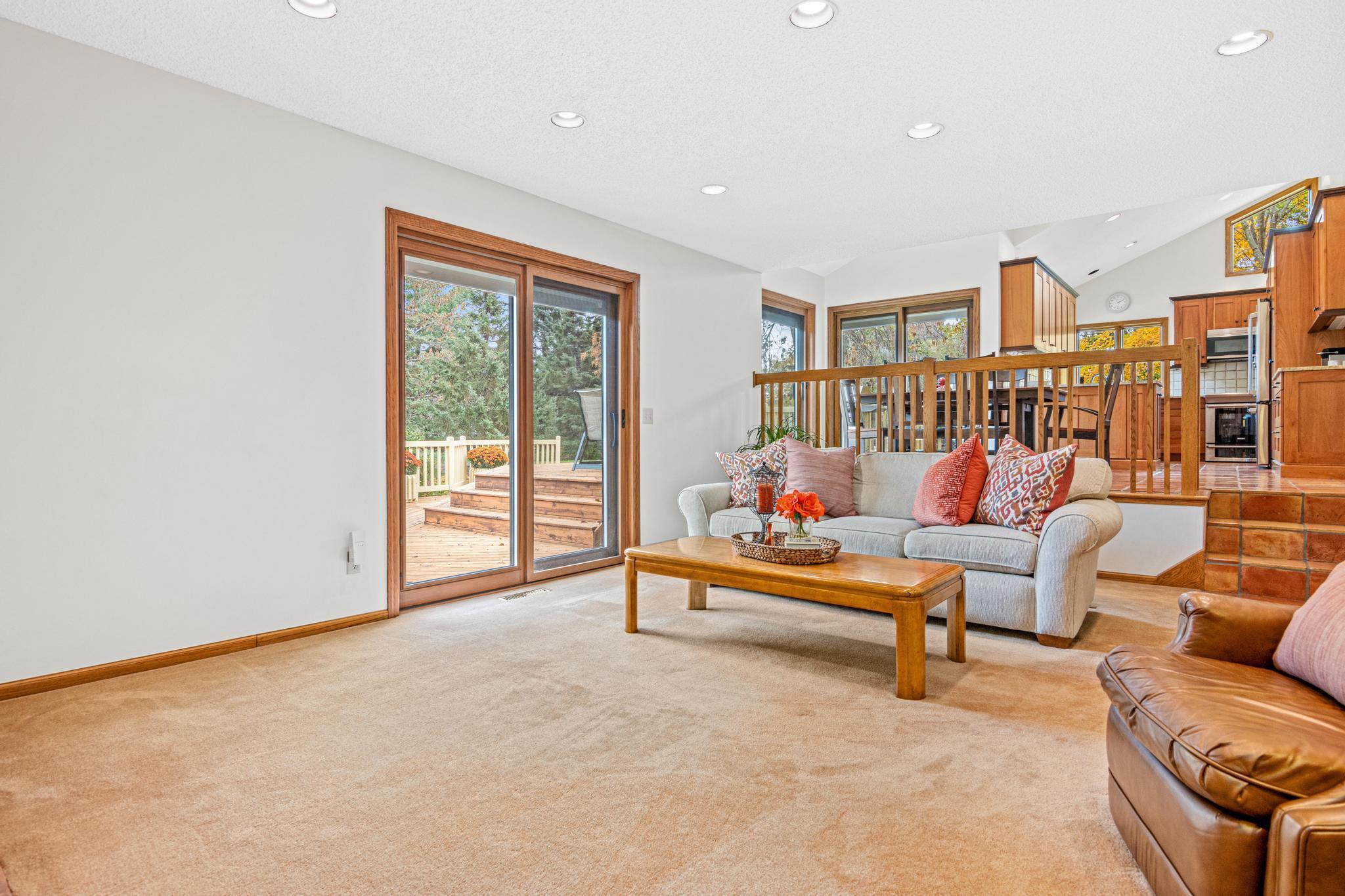 4 Raven Road North Oaks, MN 55127 - Photo 7 of 39 Gallery Image 7