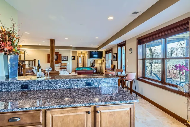 $2,995,000 | 19900 Cottagewood Road, Deephaven, MN 55331