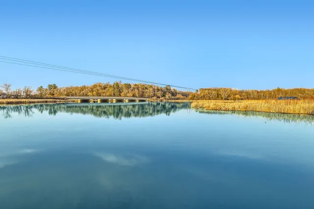 $2,995,000 | 19900 Cottagewood Road, Deephaven, MN 55331