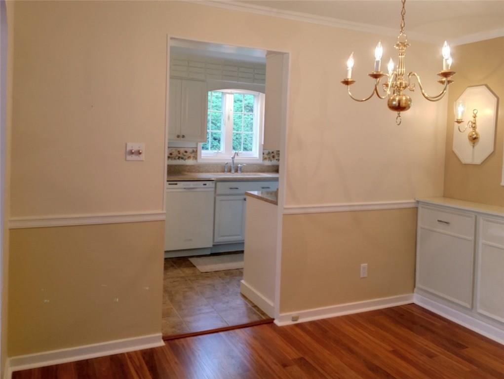 124 Oakhurst Road Pittsburgh, PA 15215 - Photo 8 of 24 Gallery Image 8