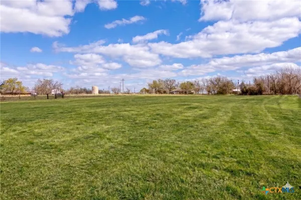 $299,300 | 430 North Farm To Market 487, Unit TRACT 2, Rockdale, TX 76567