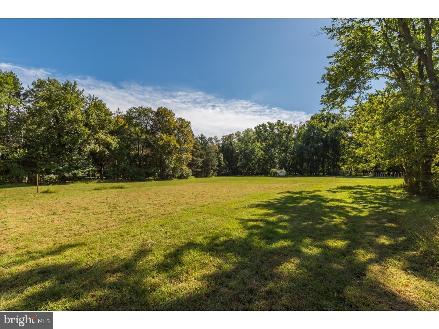 690 Cathcart Road Blue Bell, PA 19422 - Photo 4 of 5 Gallery Image 4