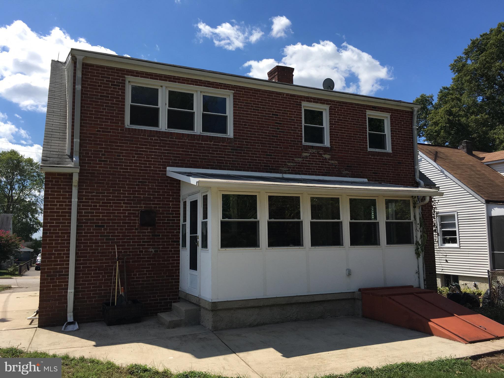340 Upperlanding Road Baltimore, MD 21221 - Photo 6 of 29