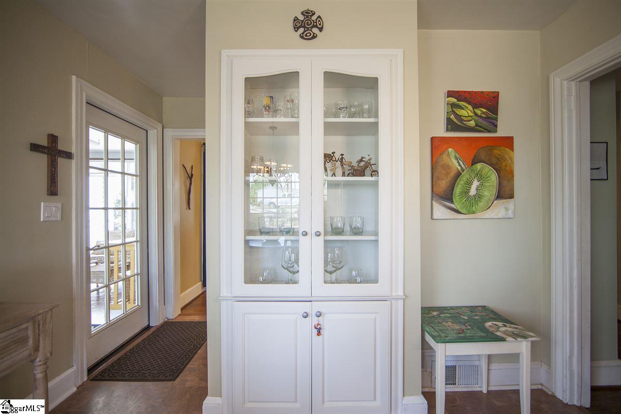 516 Grove Road Greenville, SC 29605 - Photo 17 of 36