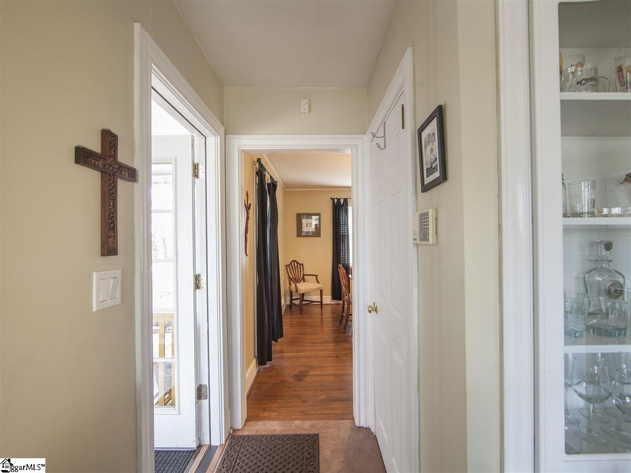 516 Grove Road Greenville, SC 29605 - Photo 18 of 36