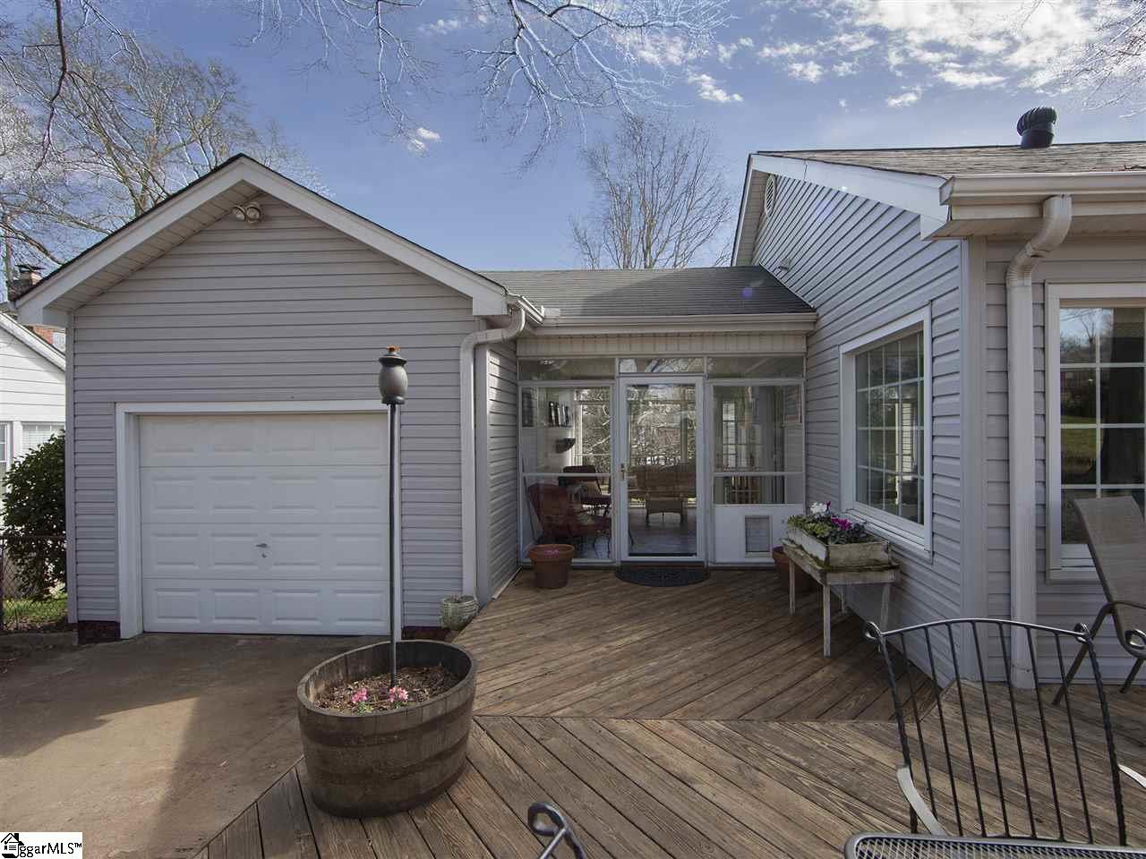 516 Grove Road Greenville, SC 29605 - Photo 21 of 36