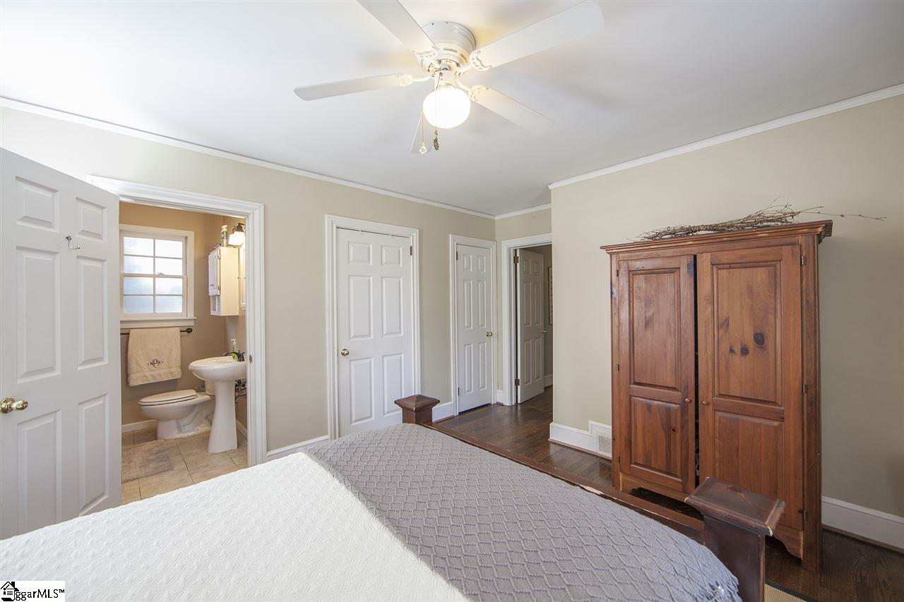 516 Grove Road Greenville, SC 29605 - Photo 24 of 36