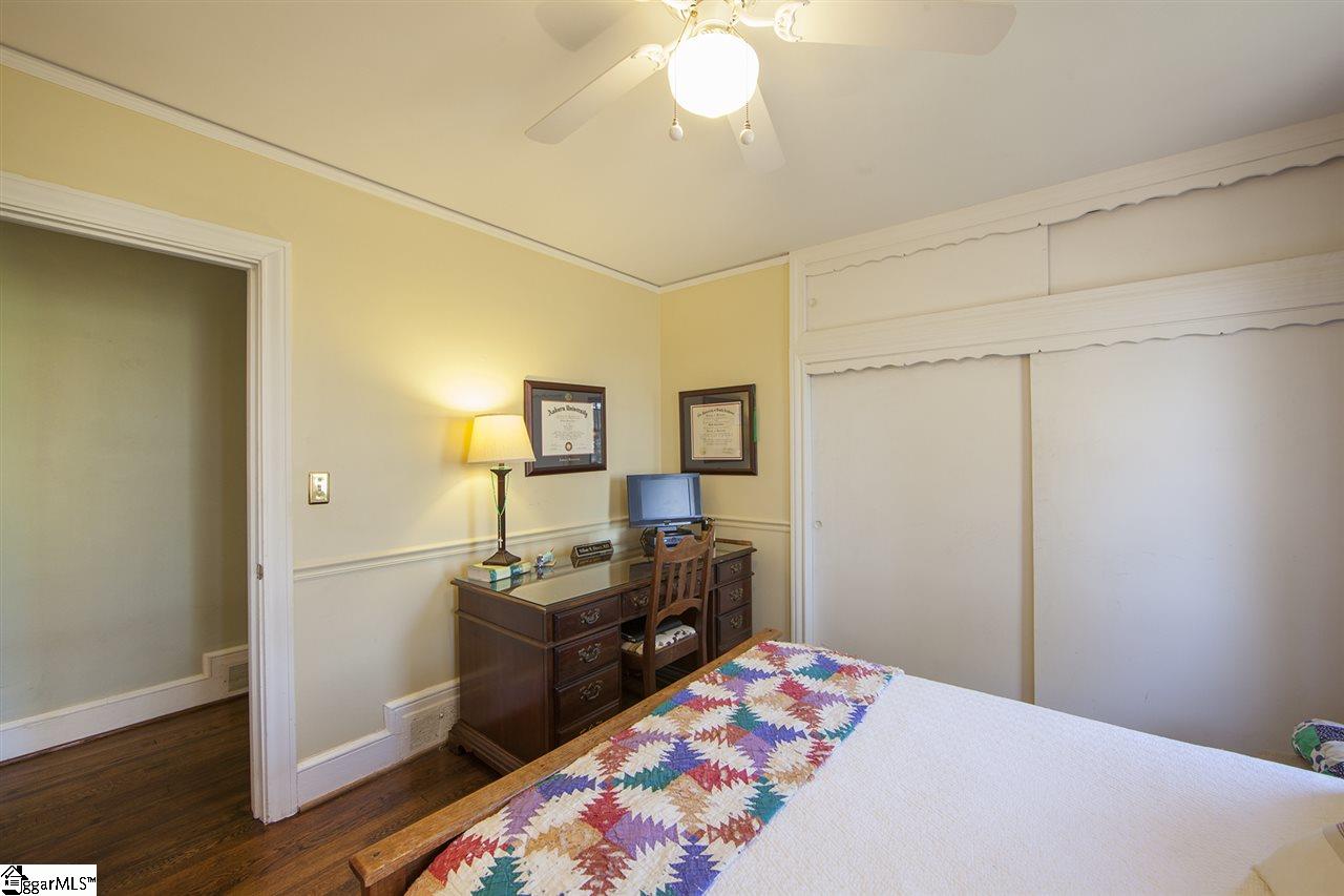 516 Grove Road Greenville, SC 29605 - Photo 28 of 36