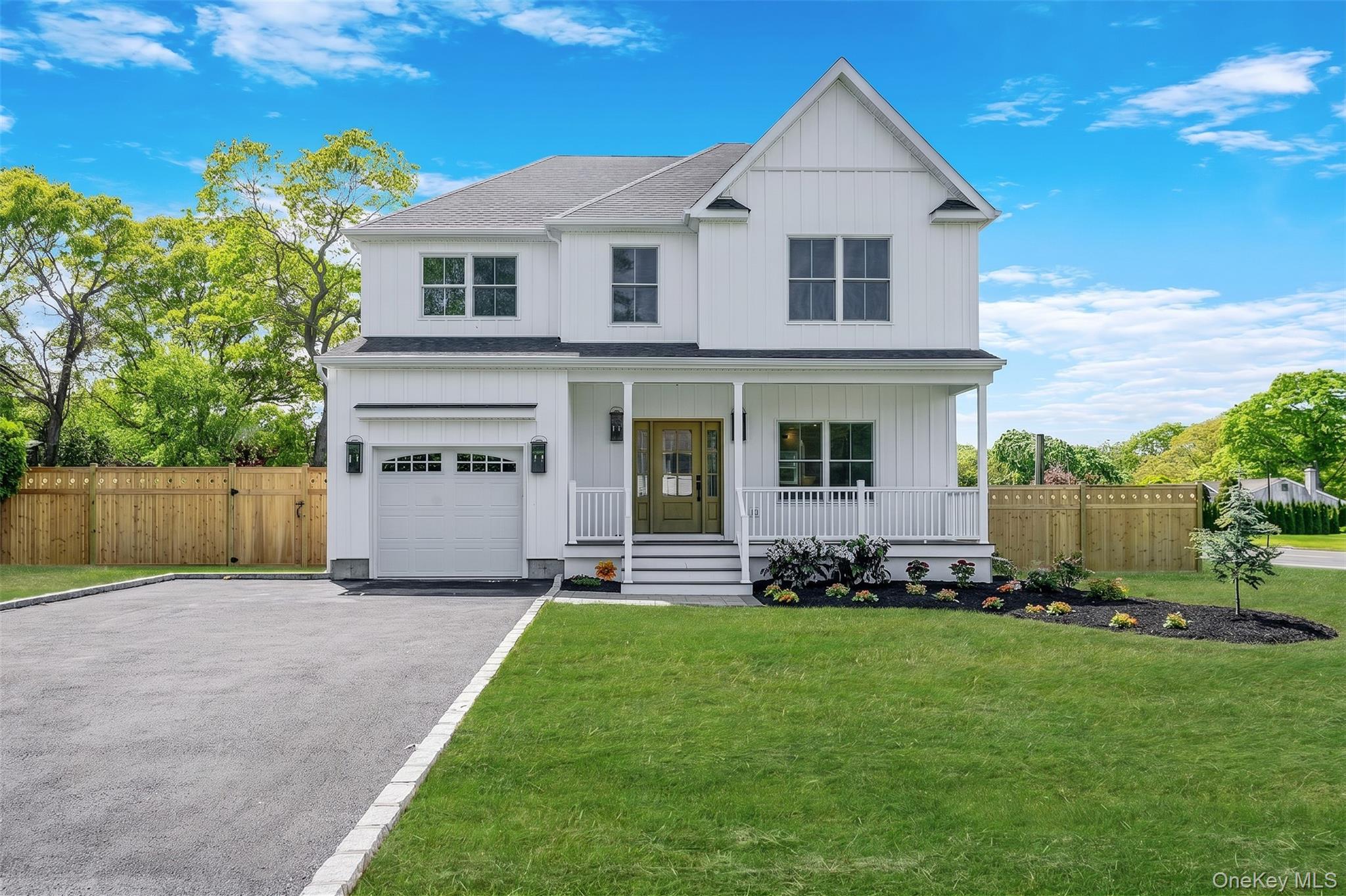 100 Bieselin Road Bellport, NY 11713 - Photo 1 of 45